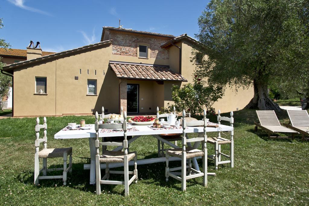Crespina Agriturismo L'Isola מראה חיצוני תמונה